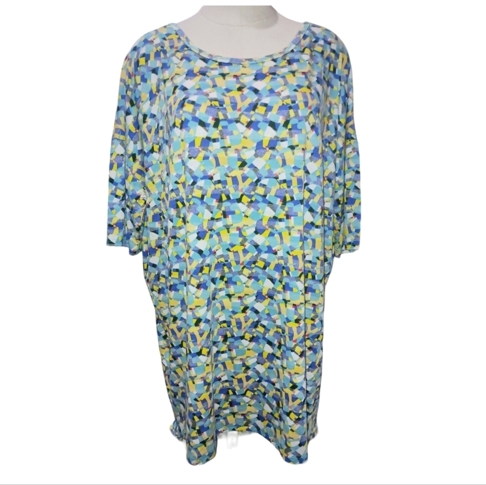 NWT LuLaRoe Irma Tunic Top Size XL (18-20)